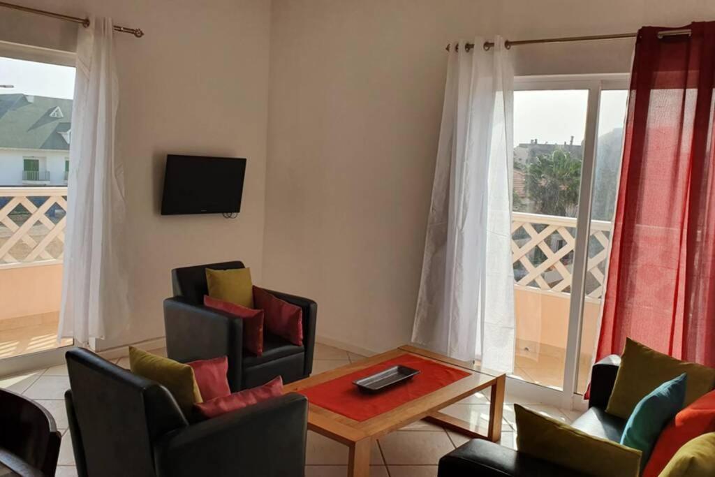 Santana Double Bedroom Serviced Apartment Санта-Мария Экстерьер фото